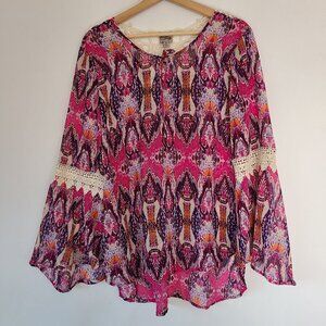 Como Vintage Tunic Bell Sleeve Top - Lace Pattern Sleeve and Back - Size…